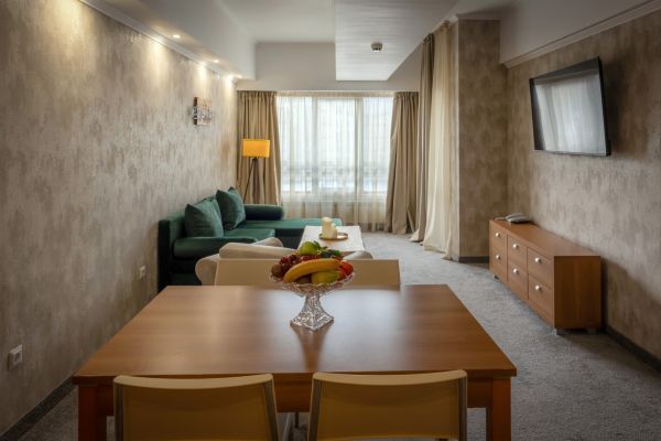snhotel-155-large575c8541-7432-af1c-74b2-514cddd7319505CC2149-4028-779C-CE9C-D498DB03BBB2.jpg